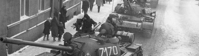 33 lata temu w Polsce wprowadzono stan wojenny. "Na ulicach czołgi i wozy pancerne"