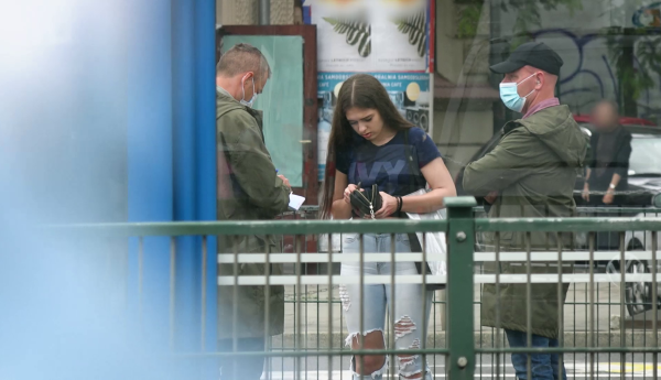 Skuteczna przykrywka: policjant